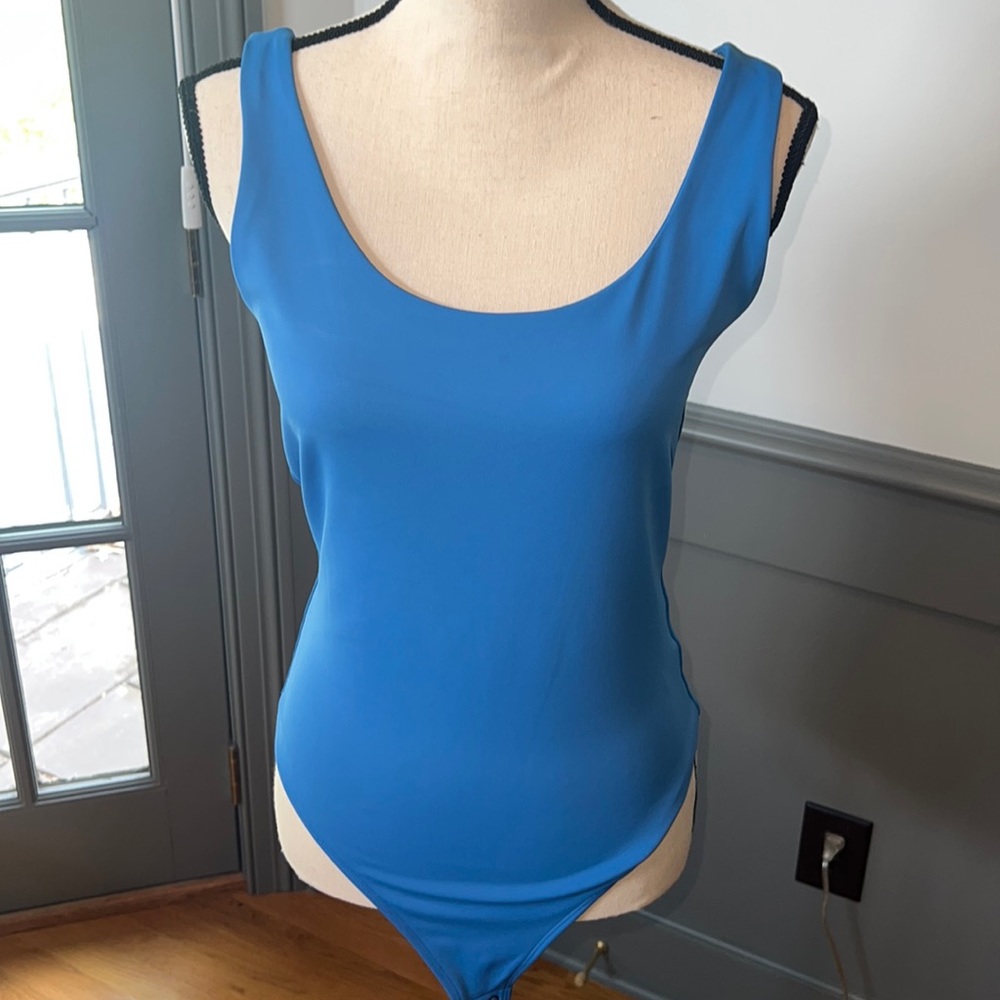 Body contour body shirt